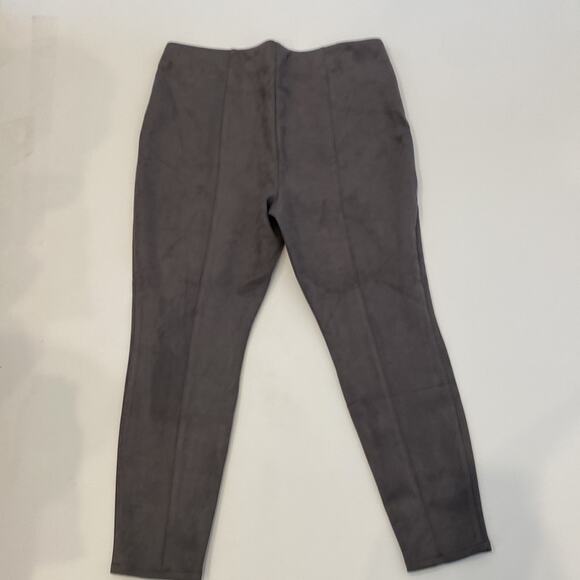 Chico’s Women’s Gray Faux Suede Leggings Luxe EUC Sz 16 Polyester Elastic Waist - Picture 5 of 10